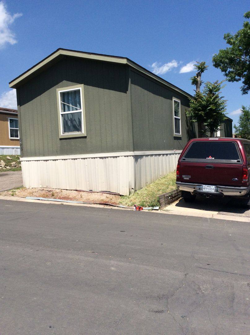 House for rent at 9400 Elm Court, Denver, CO 80260