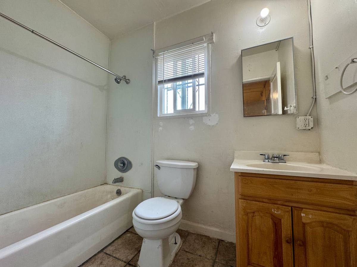 Apartment for rent at 12614-12622 Lambert Rd, Whittier, CA 90602