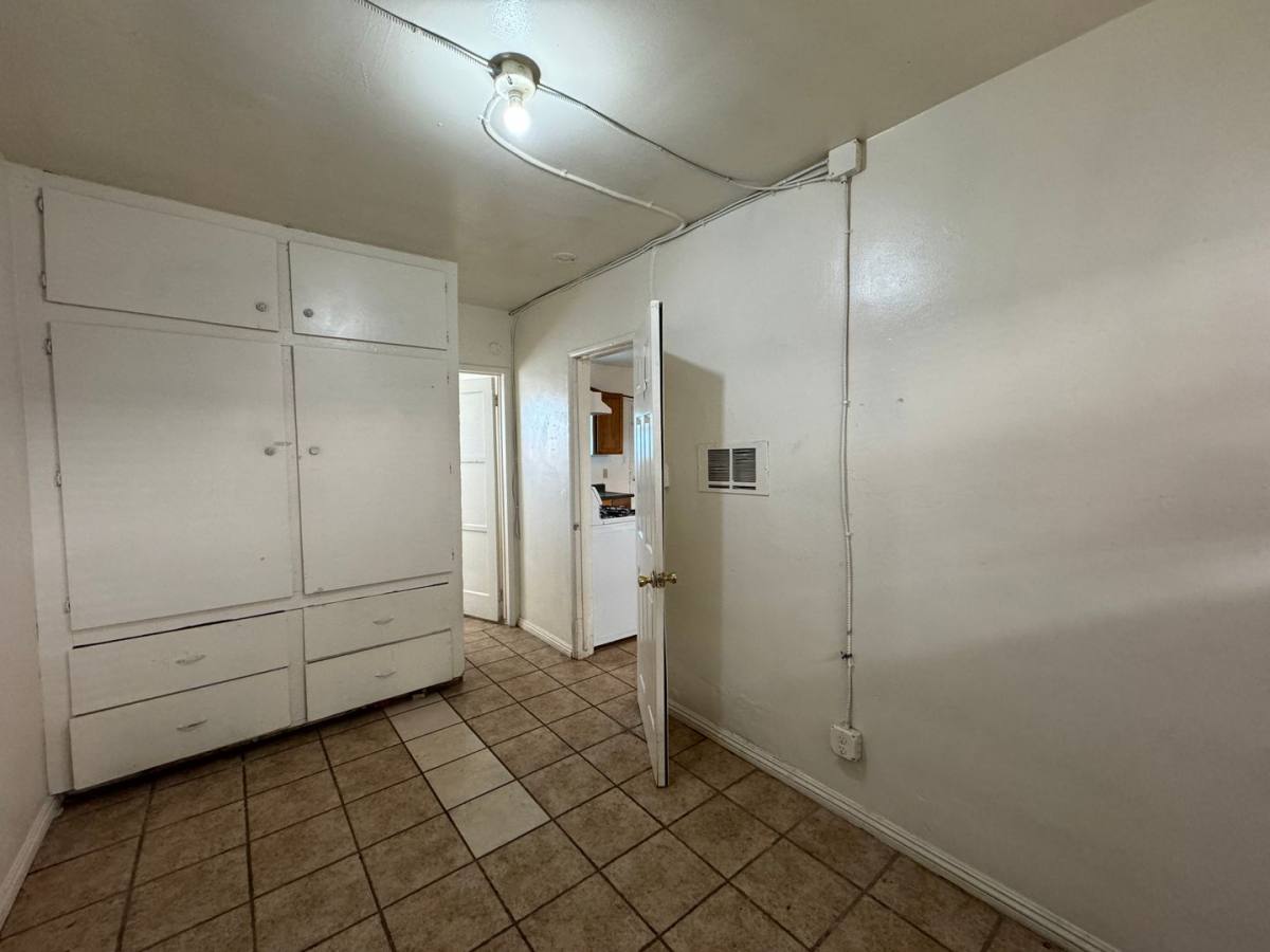 Apartment for rent at 12614-12622 Lambert Rd, Whittier, CA 90602