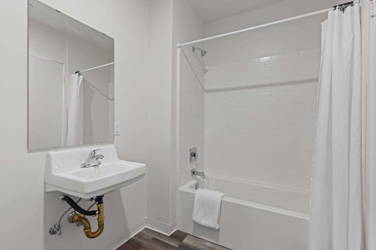 Apartment for rent at 1010 E 25th St, Los Angeles, CA 90011