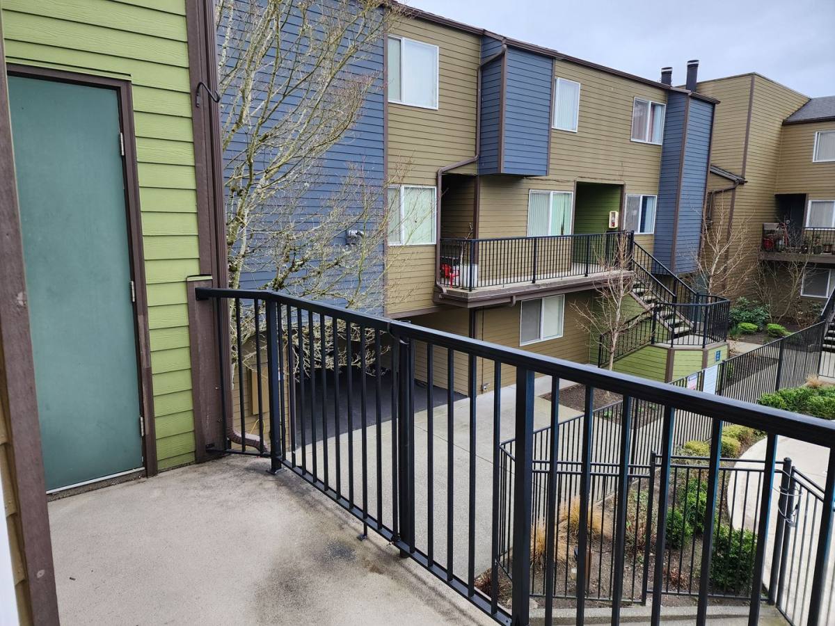 Apartment for rent at 301-325 NW Richmond Beach Rd, Seattle, WA 98177