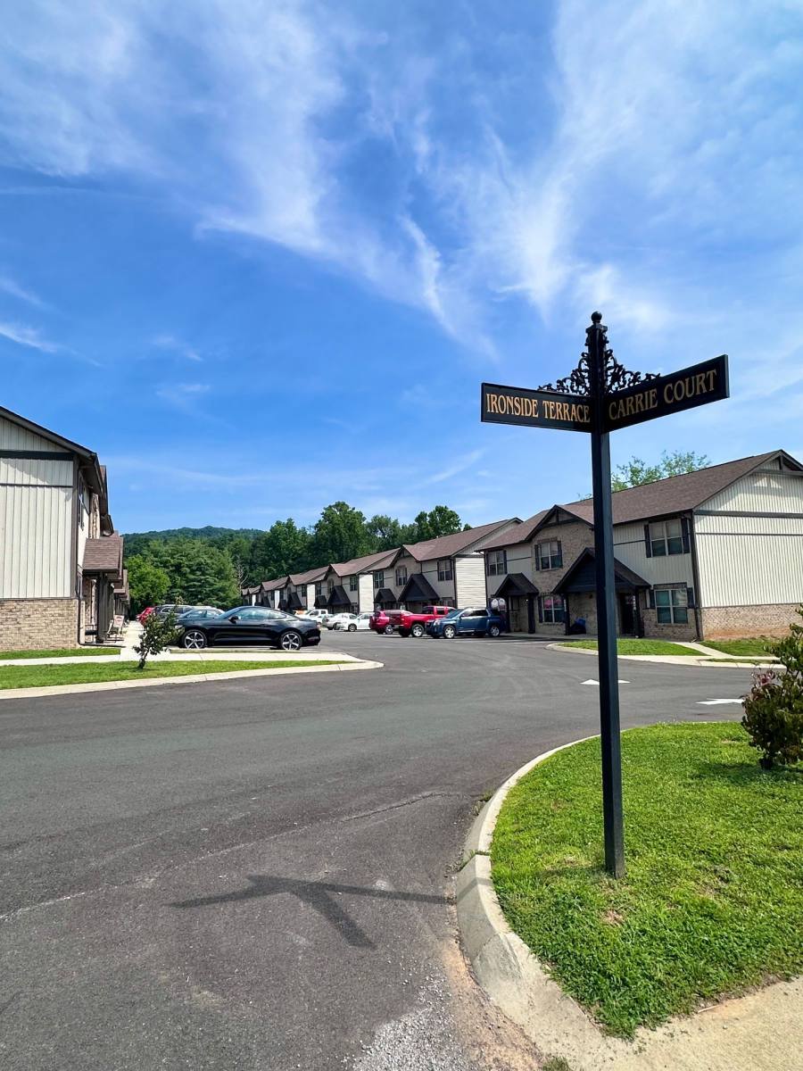 Townhouse for rent at 600 Central Church Rd, Morristown, TN 37814