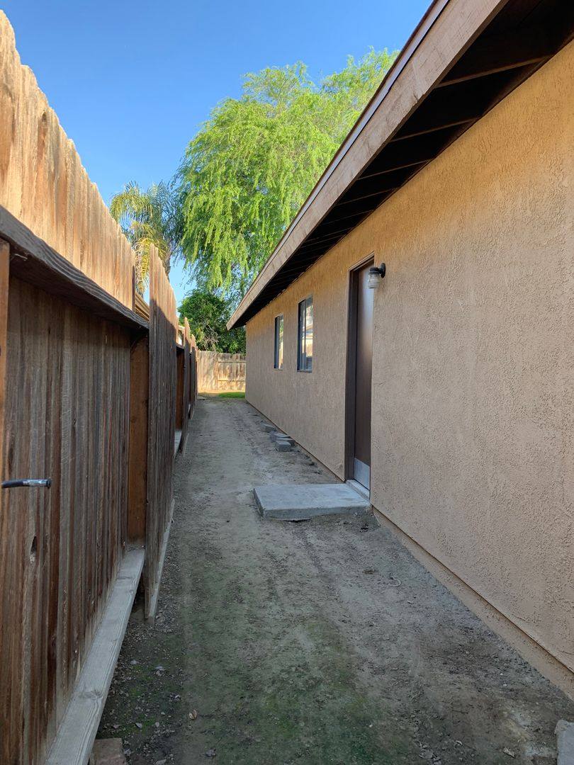 House for rent at 9112 Hoxie Court, Bakersfield, CA 93313