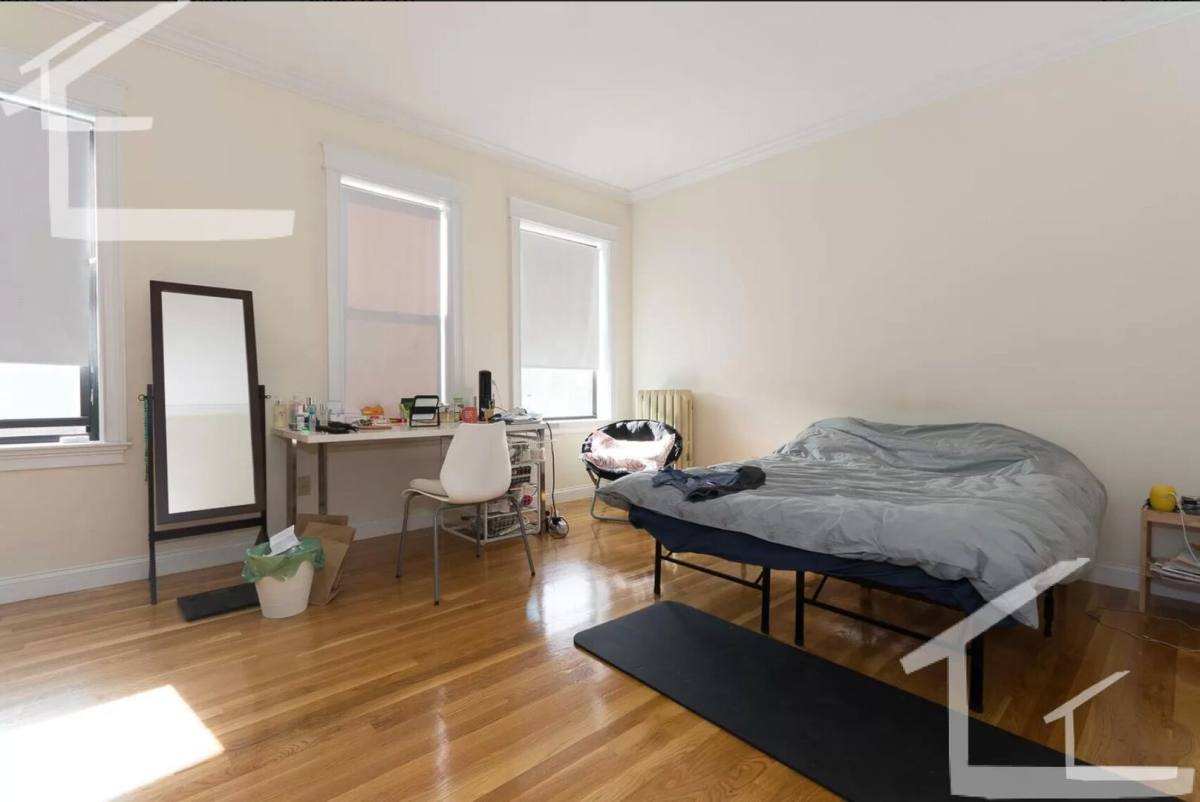 Apartment for rent at 74 Quint Ave #22, Allston, MA 02134