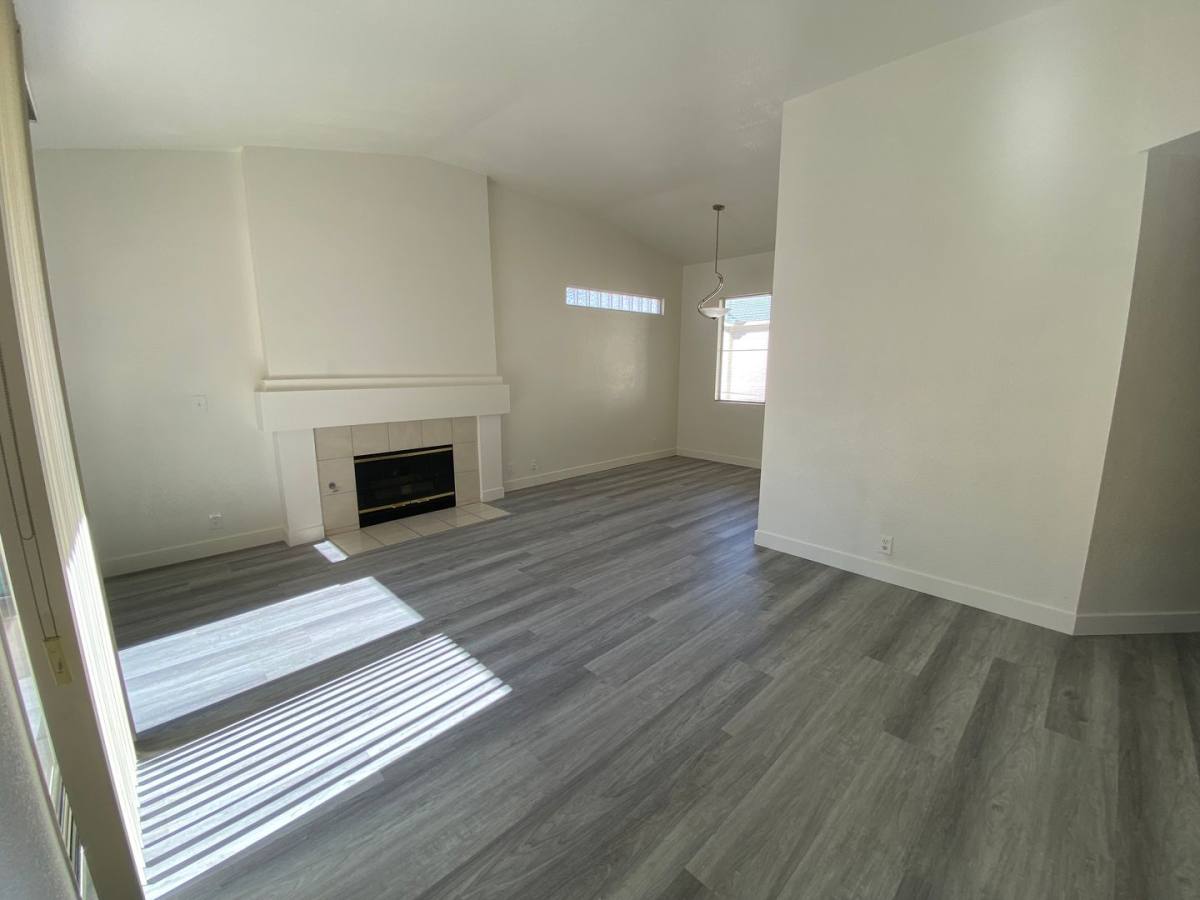 Apartment for rent at 5155 W Tropicana Ave, Las Vegas, NV 89103