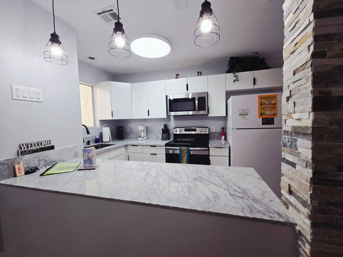 Townhouse for rent at 5045 Spencer St, Las Vegas, NV 89119