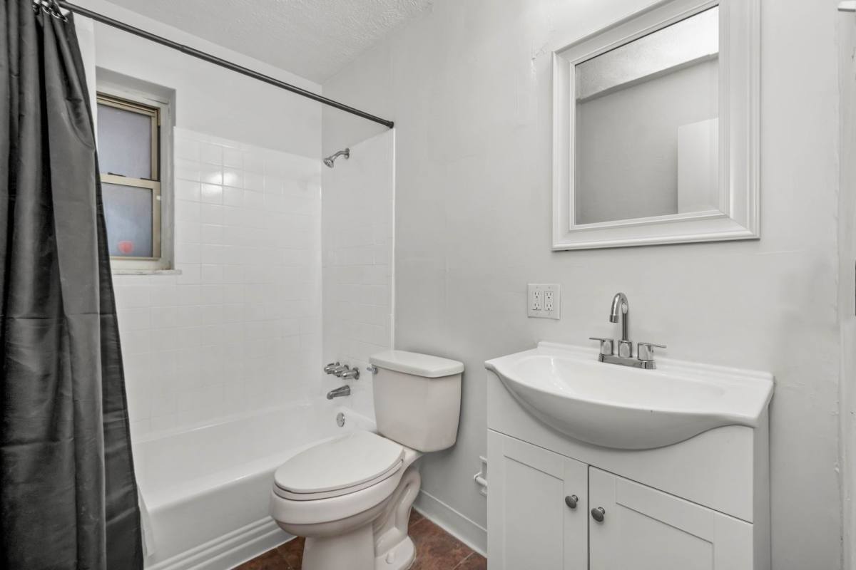 Apartment for rent at 11515-11523 Frankstown Rd, Pittsburgh, PA 15235