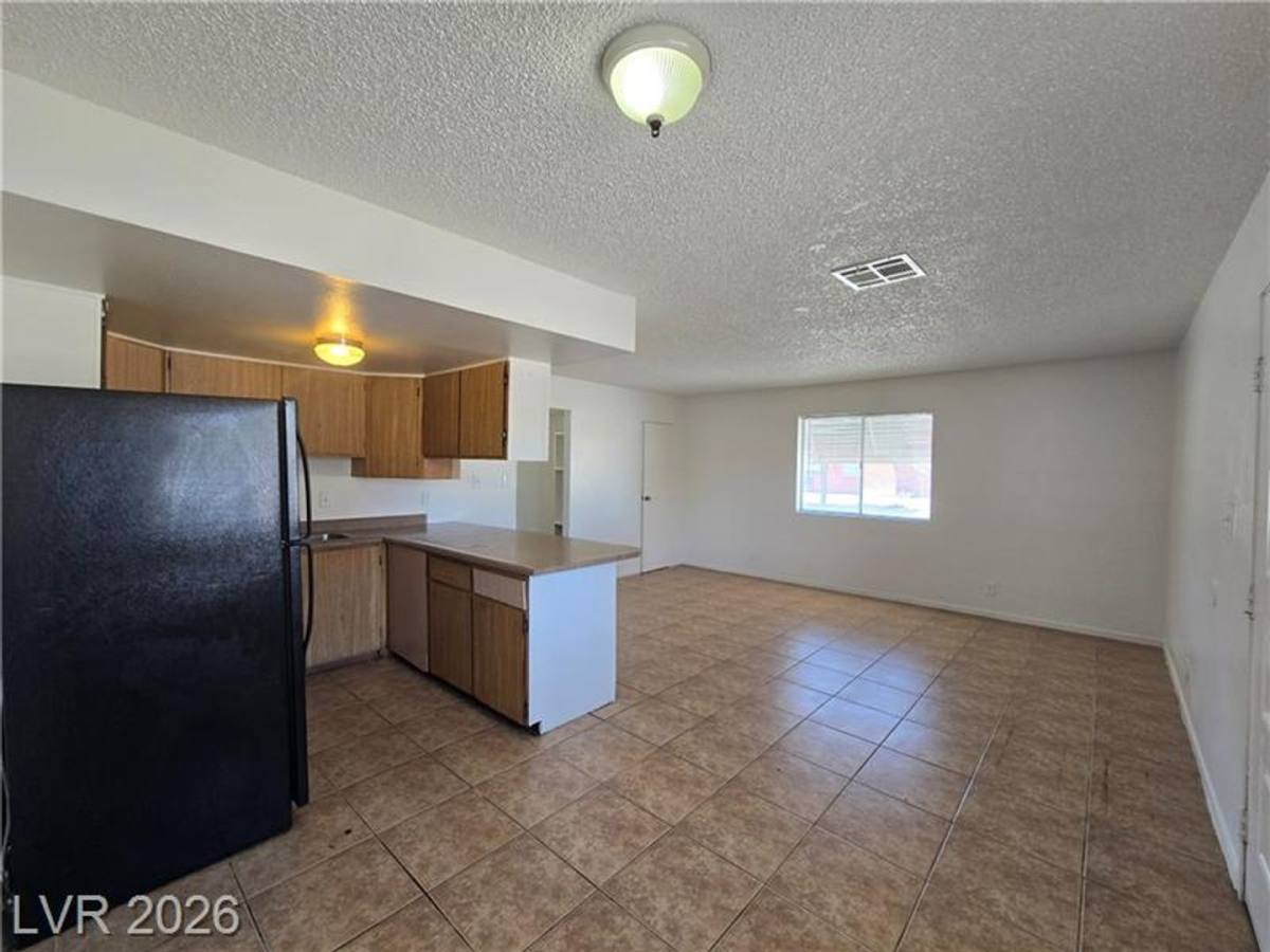 Apartment for rent at 628 Triest Court, Las Vegas, NV 89110