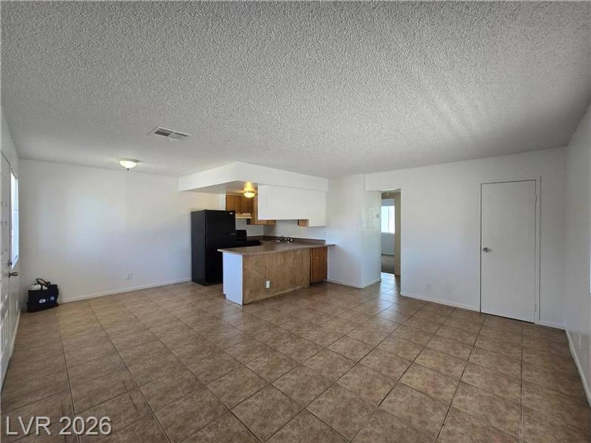 Apartment for rent at 628 Triest Court, Las Vegas, NV 89110