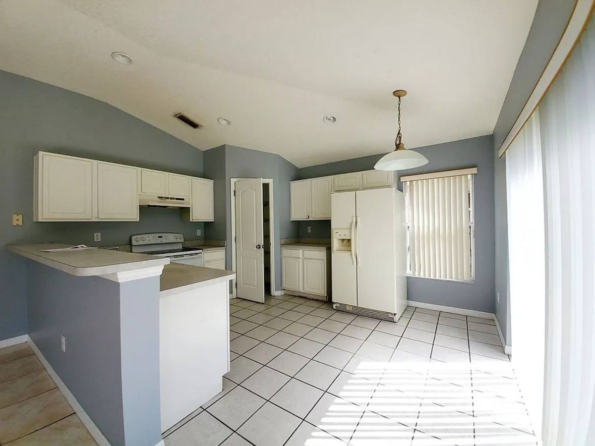 House for rent at 2953 Marbella Dr, Kissimmee, FL 34744