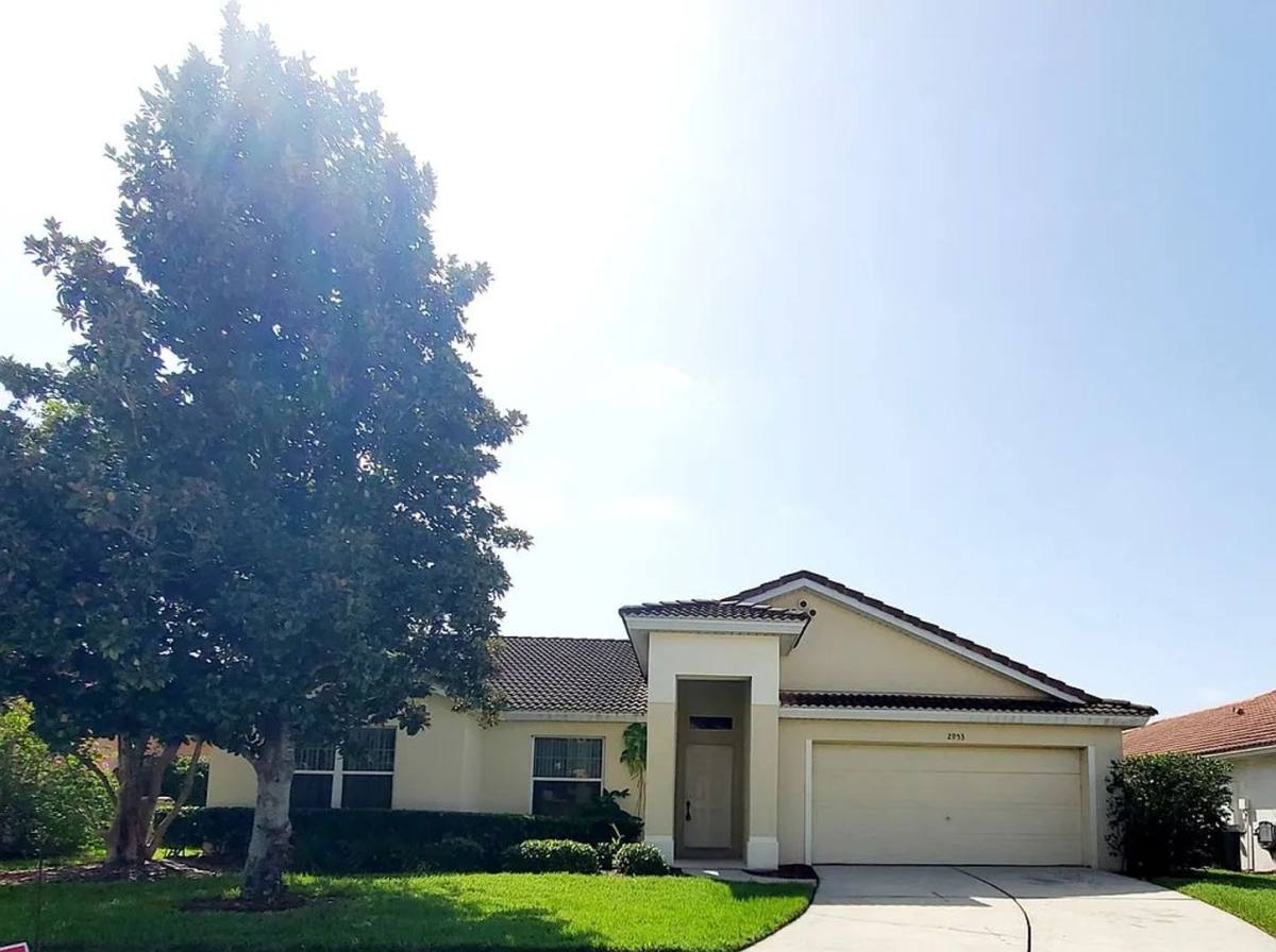 House for rent at 2953 Marbella Dr, Kissimmee, FL 34744