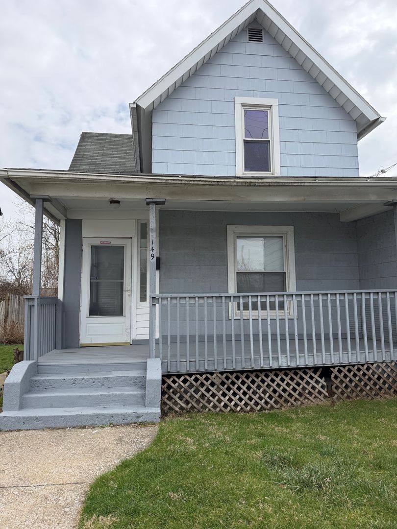 Apartment for rent at 149-151 2nd St SW, Barberton, OH 44203