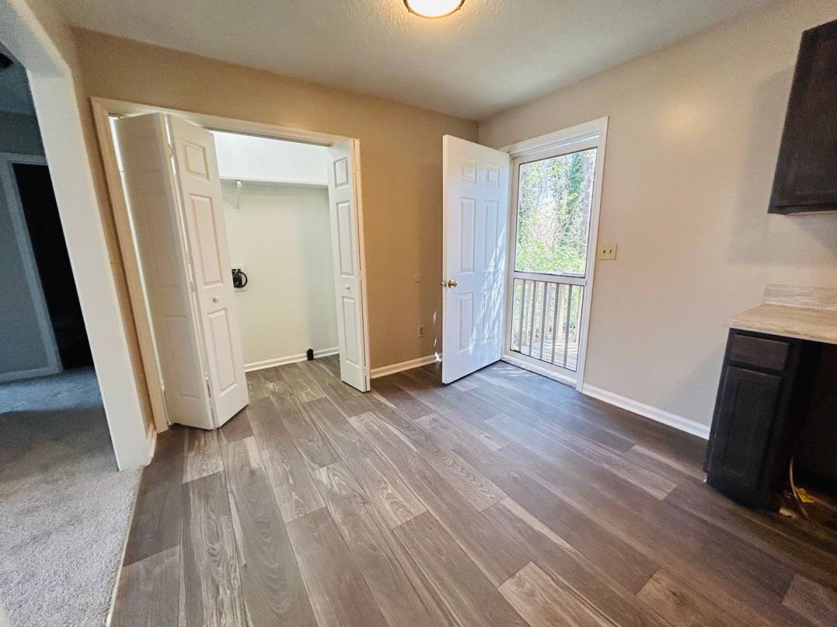 Apartment for rent at 404 Poplar St, Asheboro, NC 27203