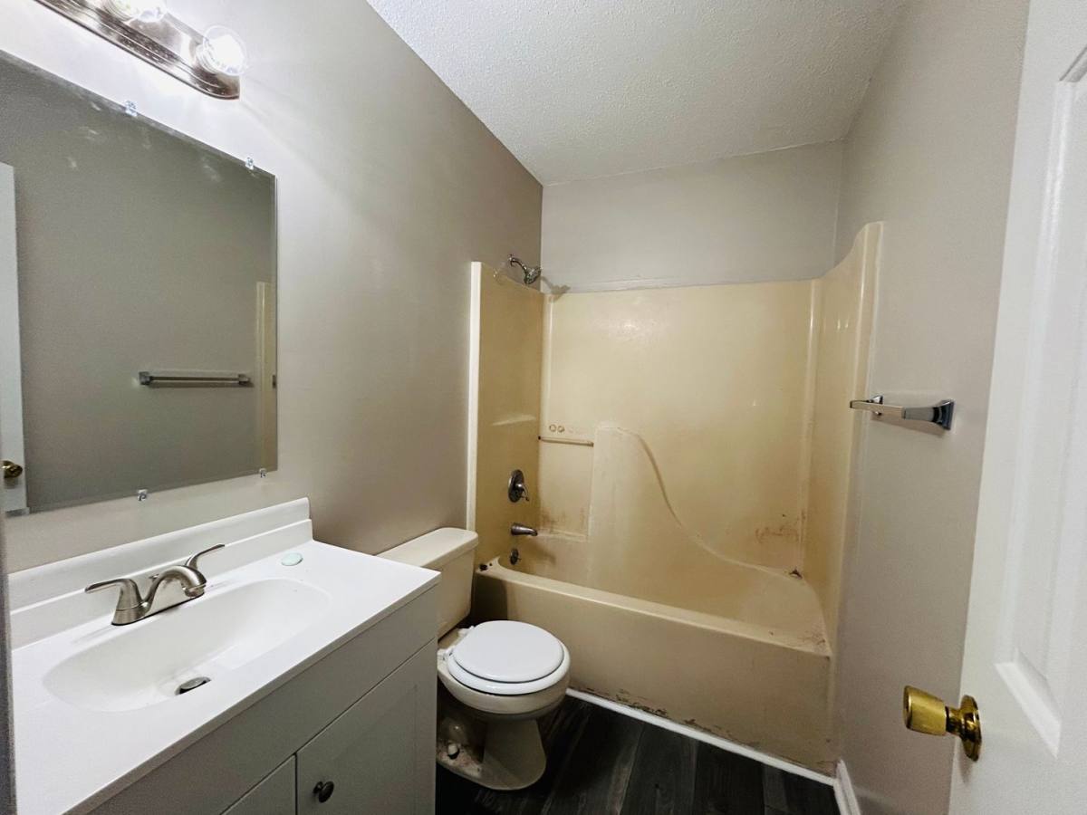 Apartment for rent at 404 Poplar St, Asheboro, NC 27203