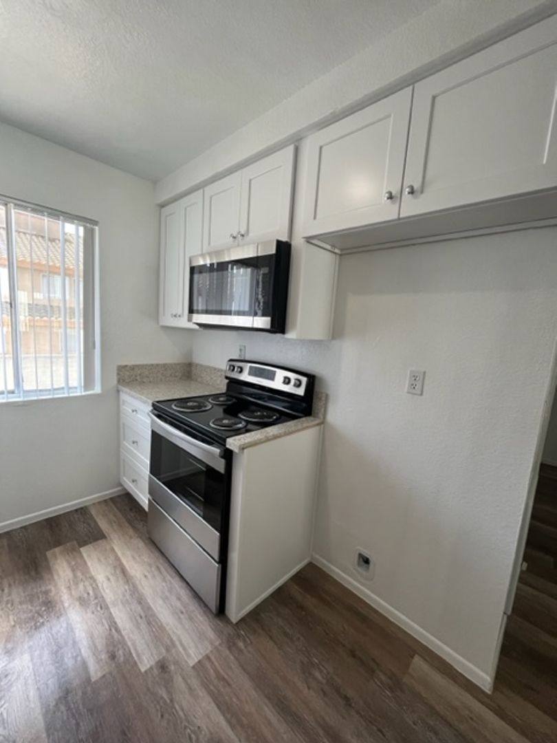 Apartment for rent at 11450 Lampson Ave, Garden Grove, CA 92840
