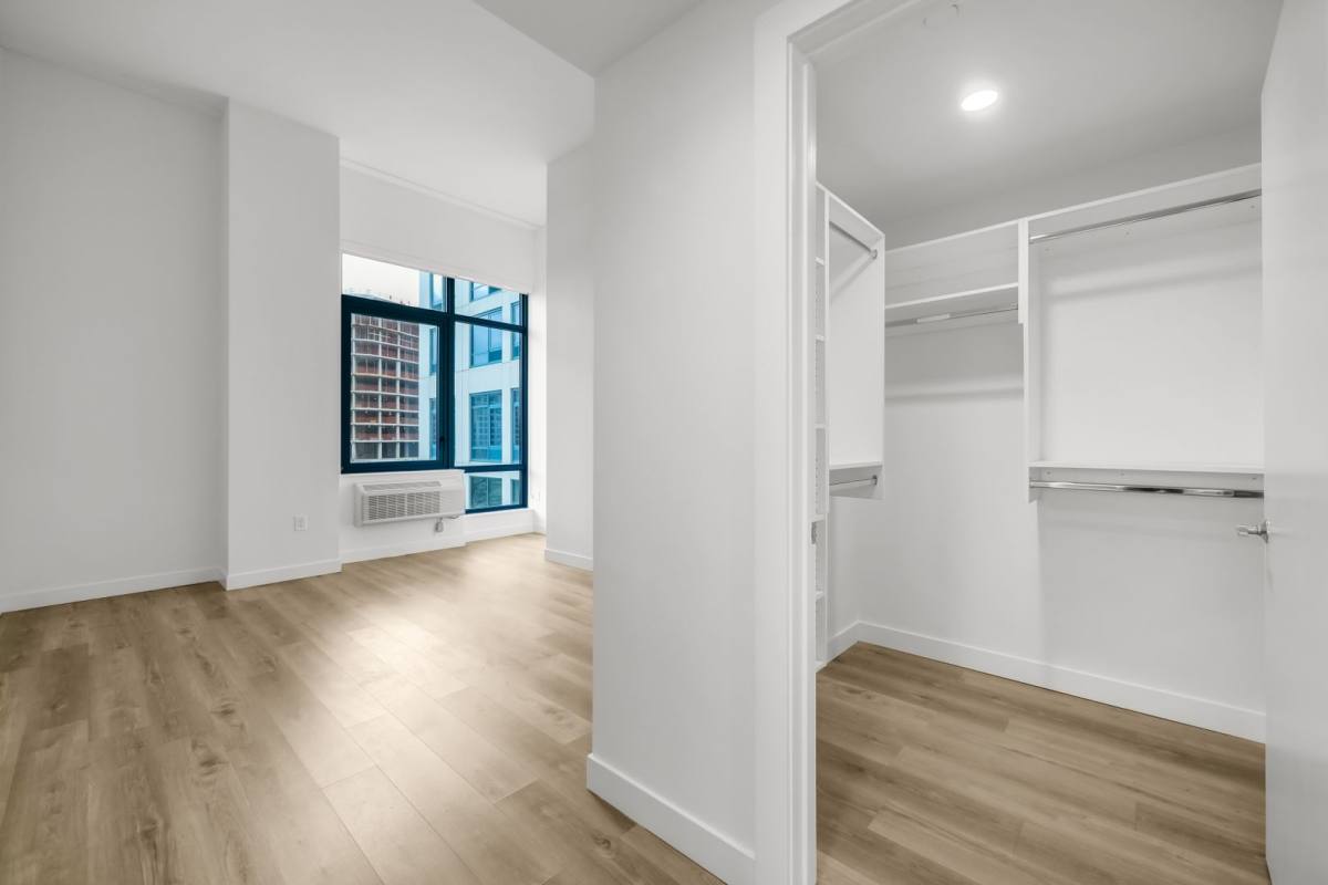 Apartment for rent at 805 Harbor Blvd, Weehawken, NJ 07086