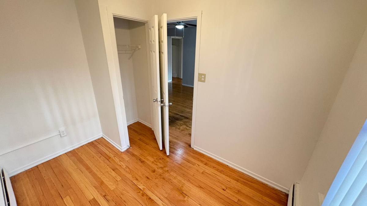 Apartment for rent at 1005 W 35th Ave, Gary, IN 46408
