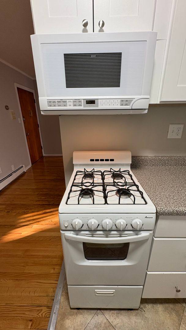 Apartment for rent at 1005 W 35th Ave, Gary, IN 46408