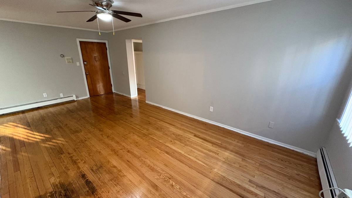 Apartment for rent at 1005 W 35th Ave, Gary, IN 46408