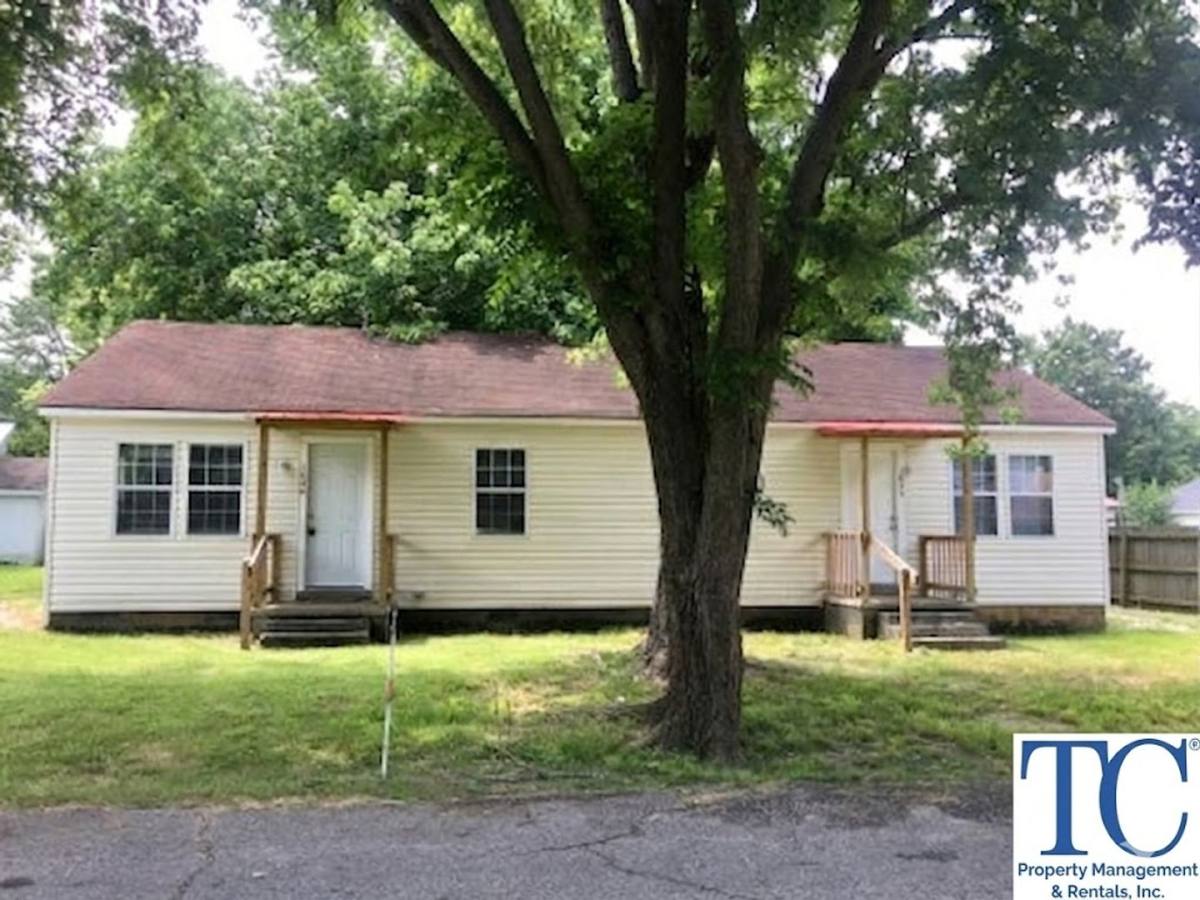 Apartment for rent at 1622-1624 Brown St, Humboldt, TN 38343