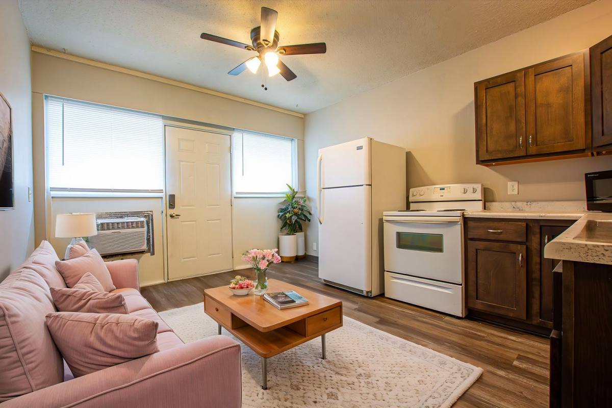 Apartment for rent at 11501 Richland Dr, Omaha, NE 68138