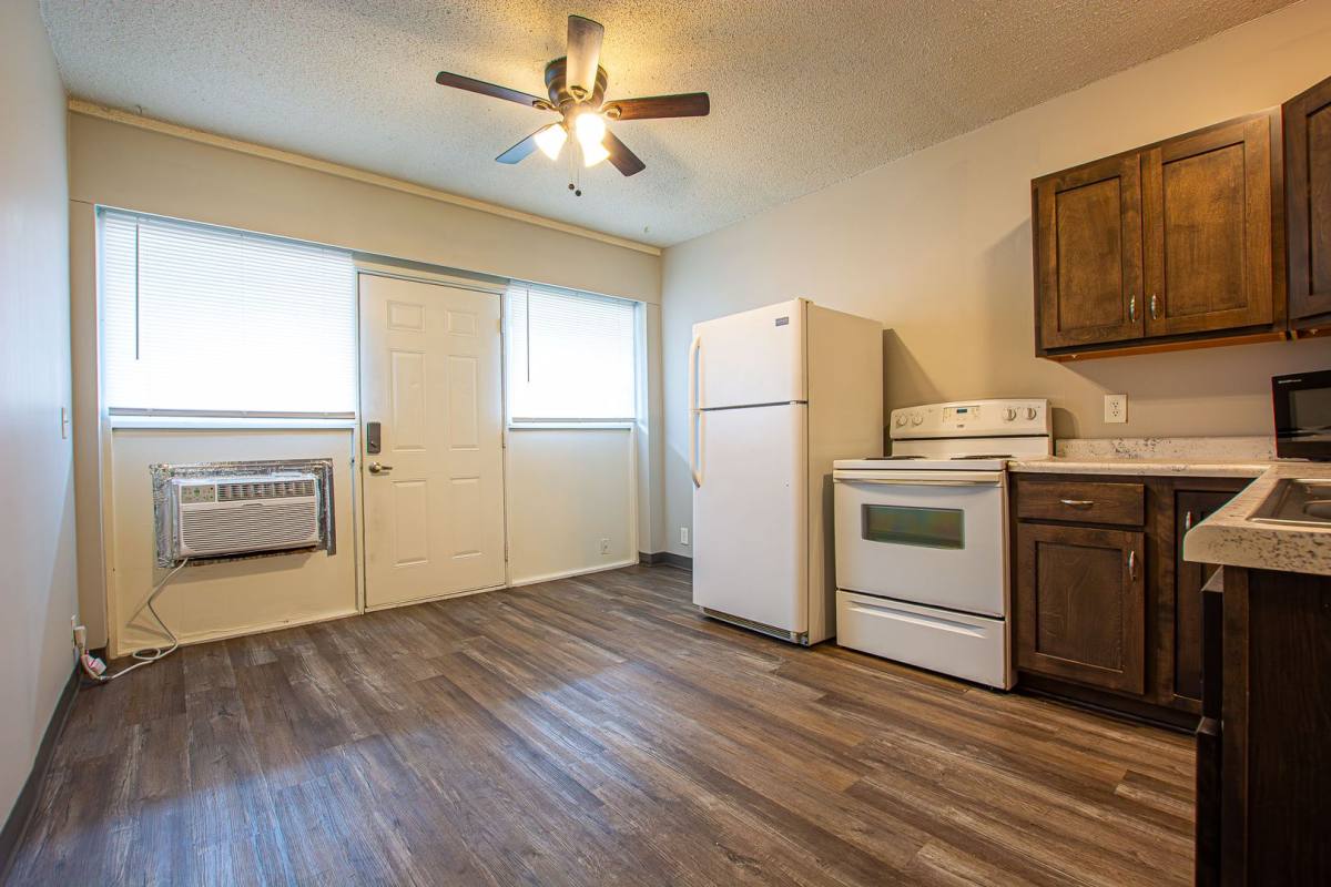 Apartment for rent at 11501 Richland Dr, Omaha, NE 68138