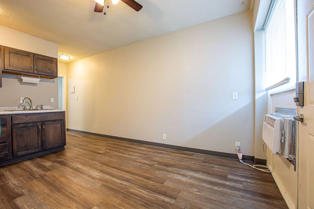 Apartment for rent at 11501 Richland Dr, Omaha, NE 68138
