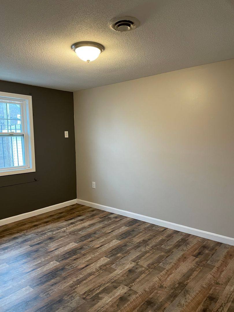 Apartment for rent at 1710 N Main St, Fall River, MA 02720