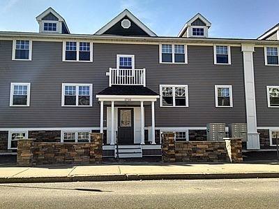 Apartment for rent at 1710 N Main St, Fall River, MA 02720