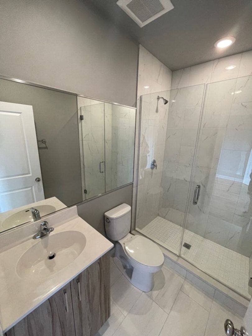 Apartment for rent at 6132 S Kimbark, Chicago, IL 60637