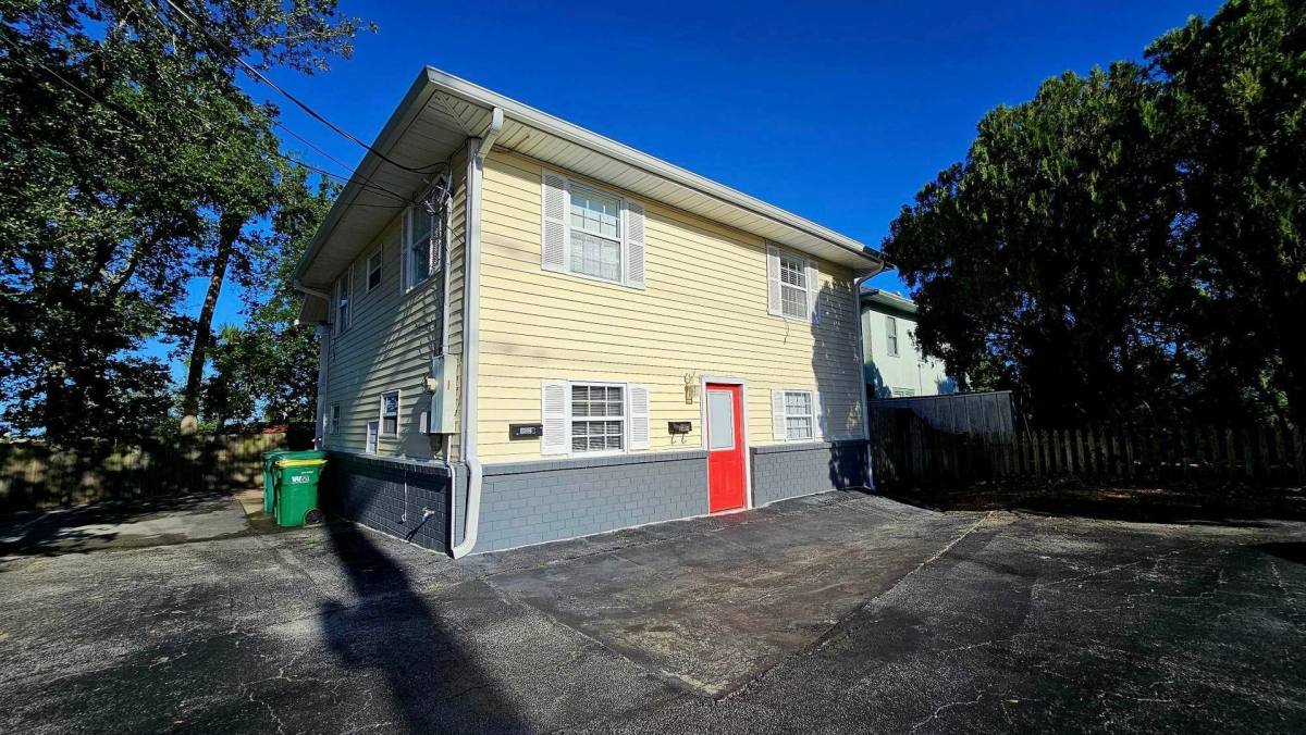 Apartment for rent at 802 Forrest Ave, Cocoa, FL 32922