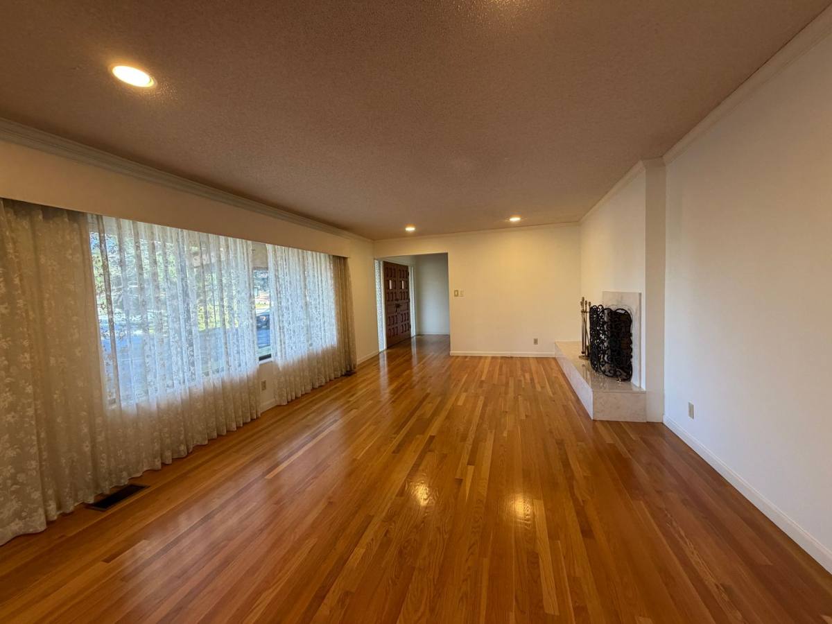 House for rent at 2435 Lake Ridge Shores E, Sparks, NV 89436