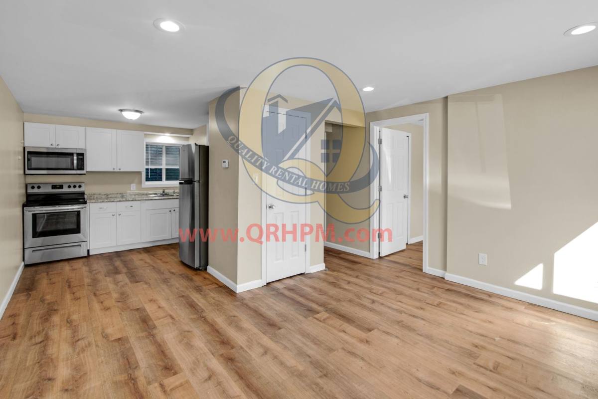 Apartment for rent at 5247 Harold Dr, Flushing, MI 48433