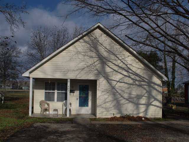 House for rent at 808 Ray St, Elizabeth City, NC 27909