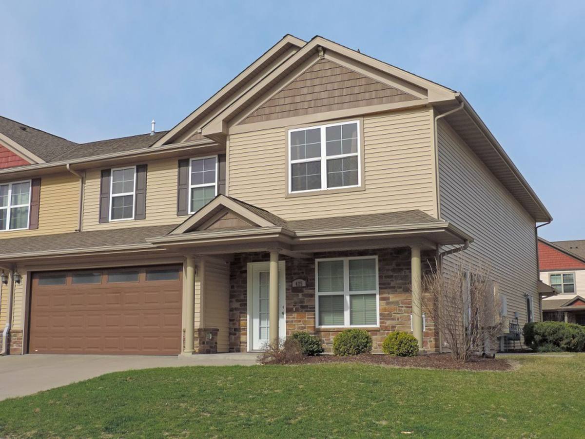 Townhouse for rent at 425 Cambria Dr, North Liberty, IA 52317