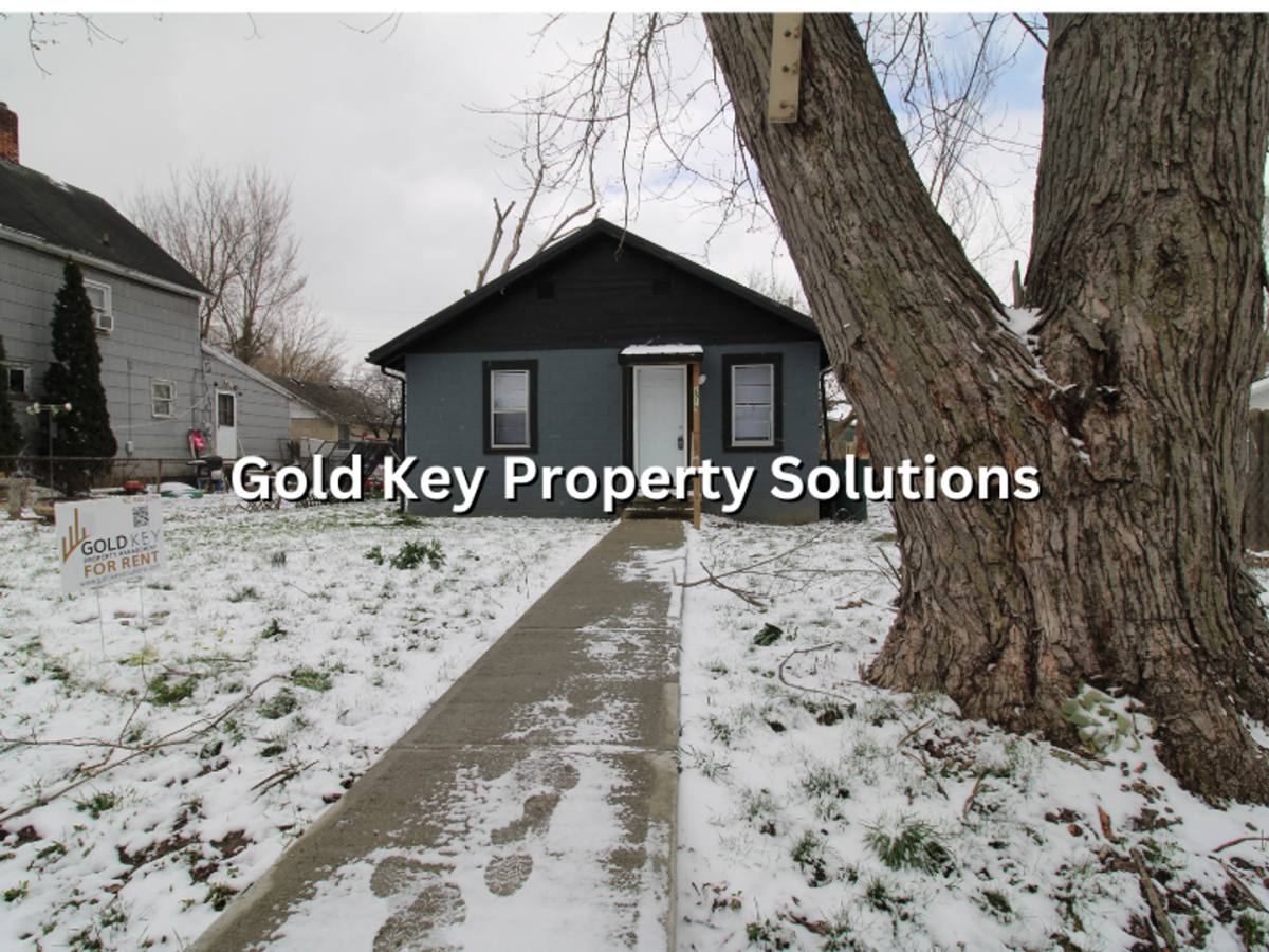 House for rent at 2815 S Elm St, Muncie, IN 47302