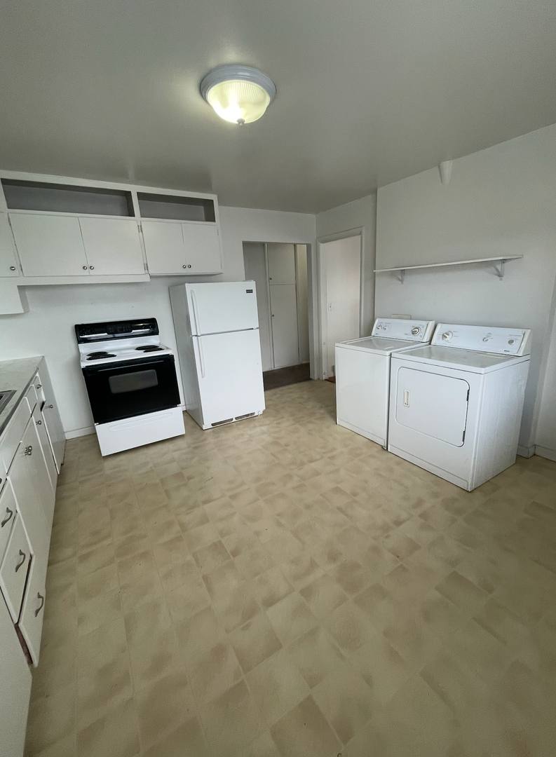 Townhouse for rent at 296 Pages Lane, Bountiful, UT 84010