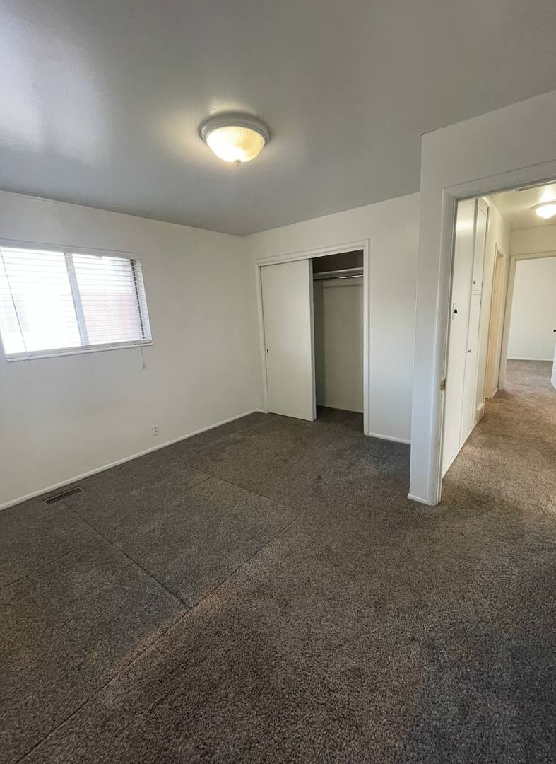 Townhouse for rent at 296 Pages Lane, Bountiful, UT 84010