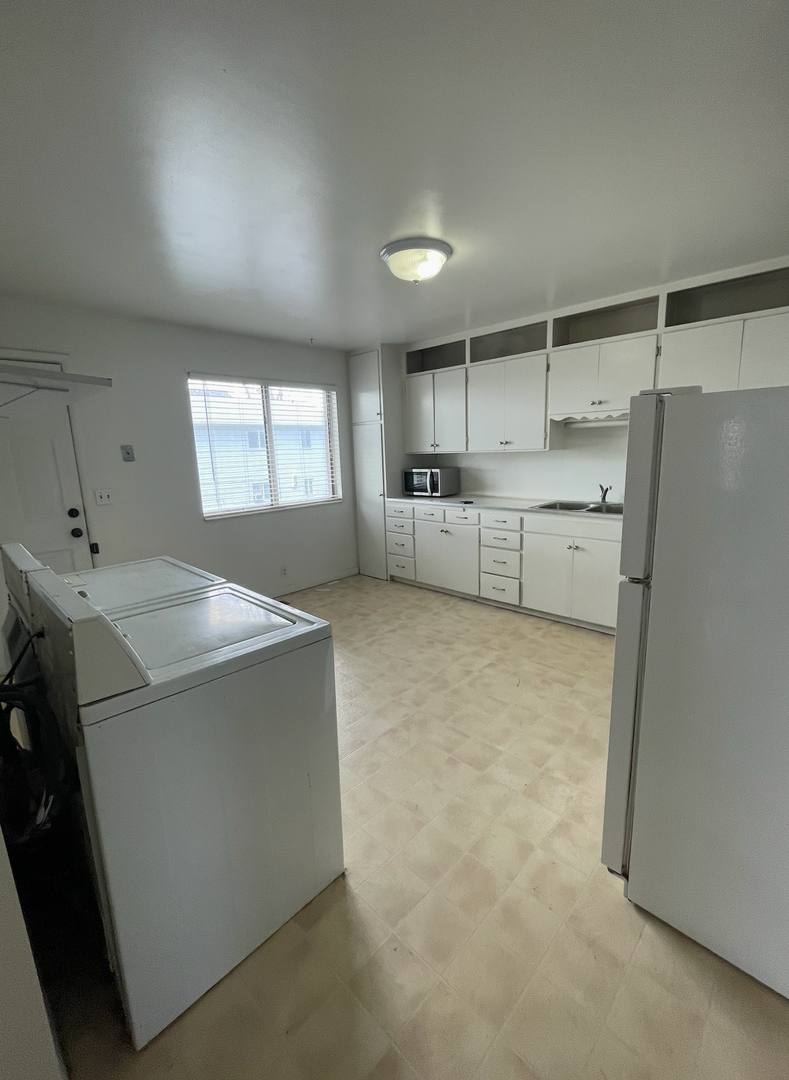 Townhouse for rent at 296 Pages Lane, Bountiful, UT 84010