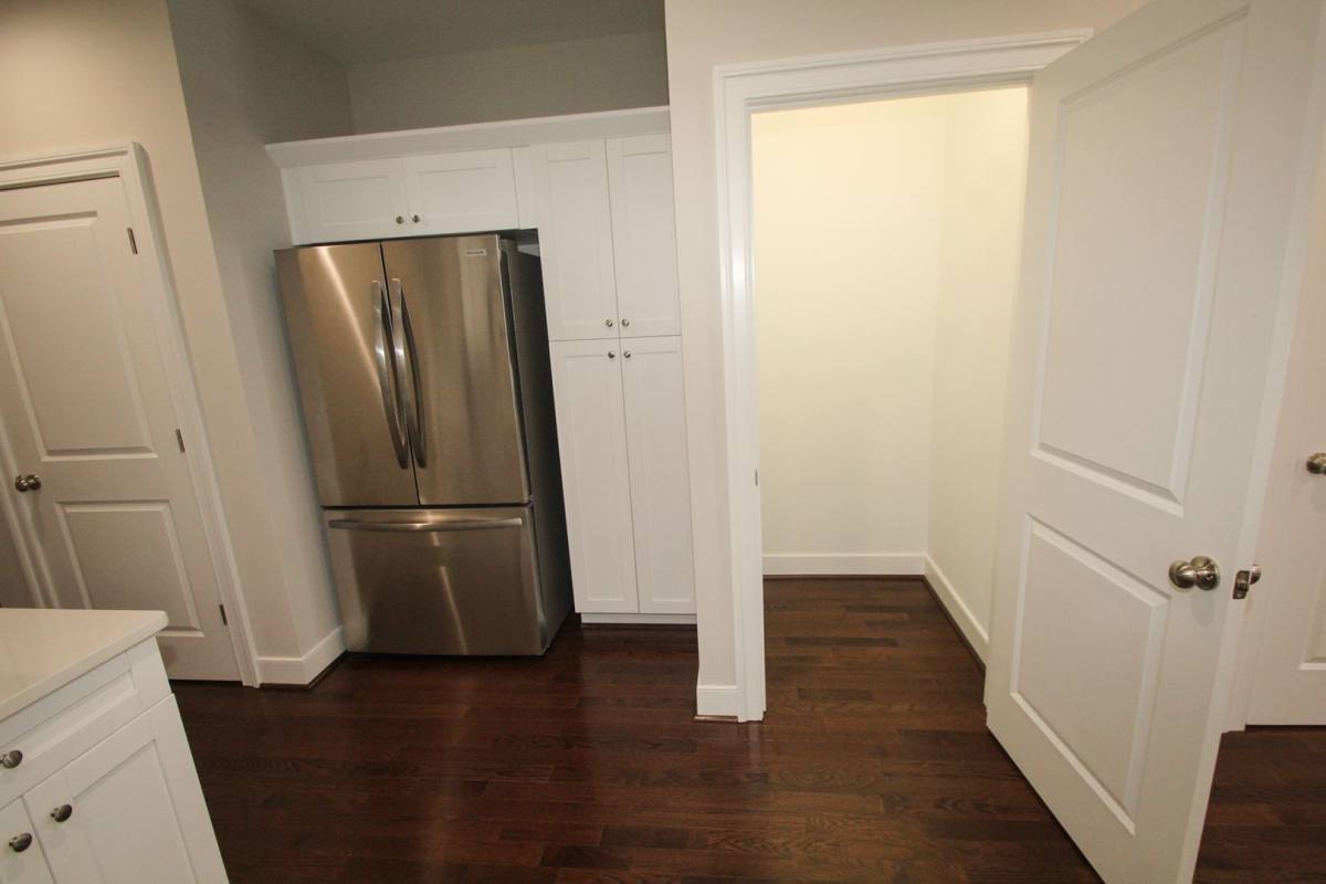 Townhouse for rent at 1505 W Cary St, Richmond, VA 23220