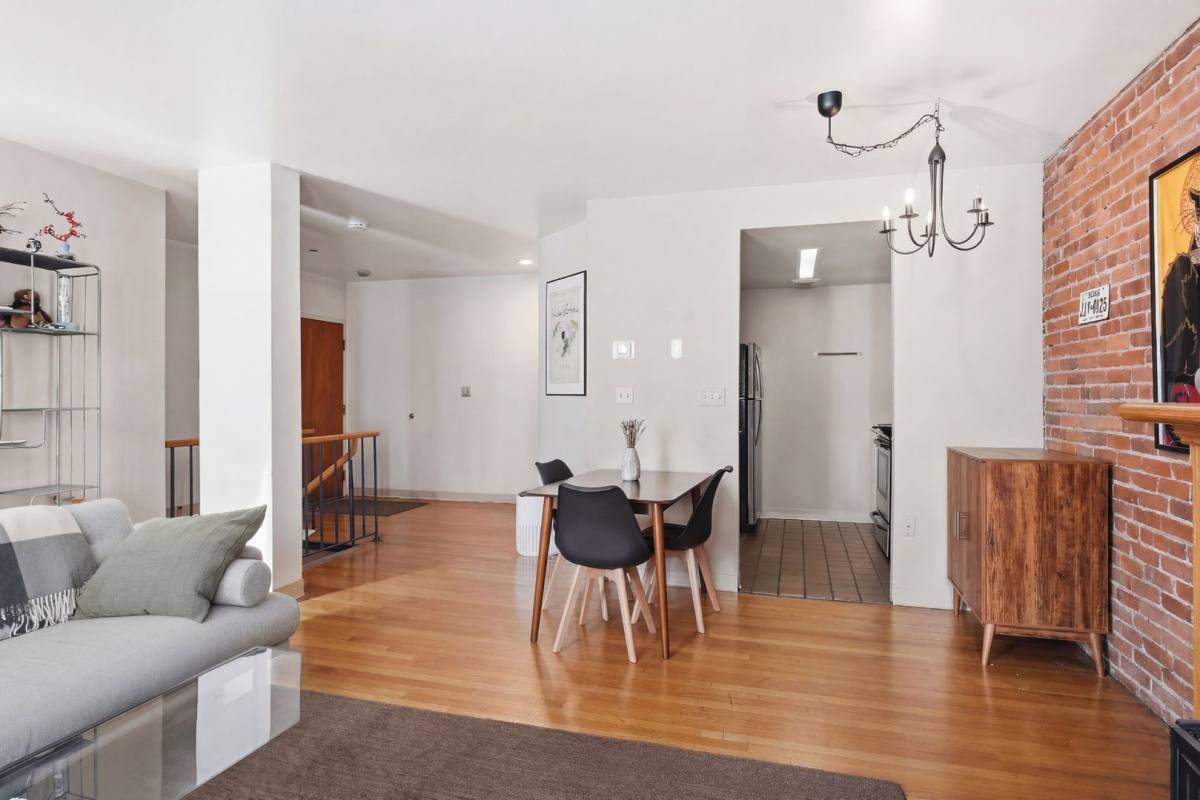 Apartment for rent at 104 Gainsborough St #101, Boston, MA 02115