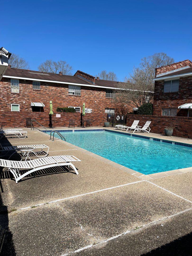 Condo for rent at 1701 Lobdell Ave #66, Baton Rouge, LA 70806