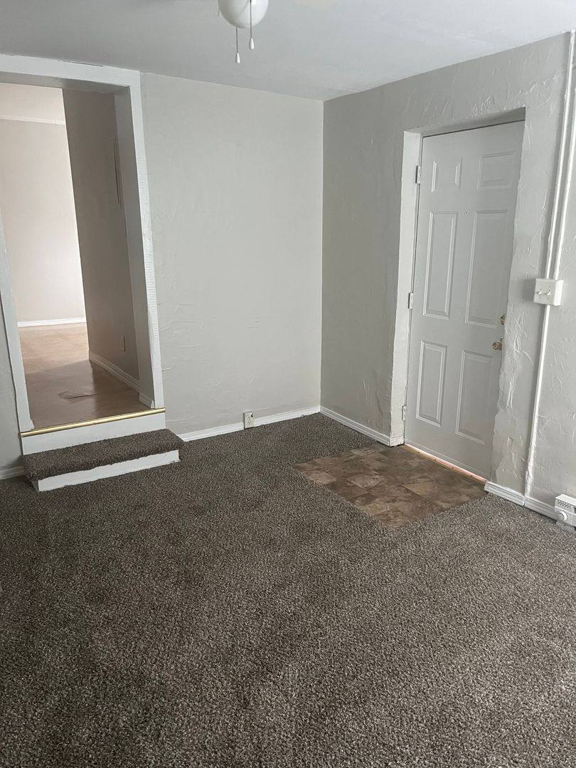 Apartment for rent at 918-920 N 6th St, Lafayette, IN 47904