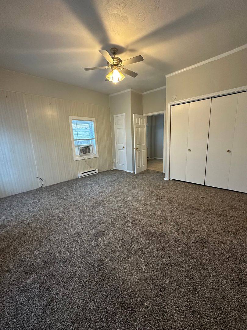 Apartment for rent at 918-920 N 6th St, Lafayette, IN 47904