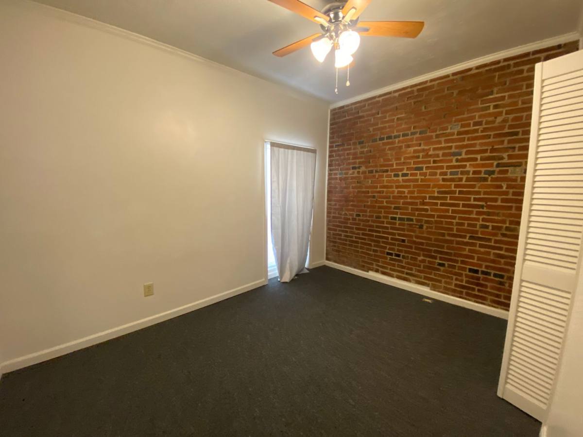Apartment for rent at 1100 W Monroe, Jonesboro, AR 72401