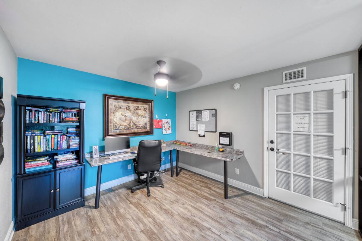 Apartment for rent at 4051 E Olive Rd, Pensacola, FL 32514