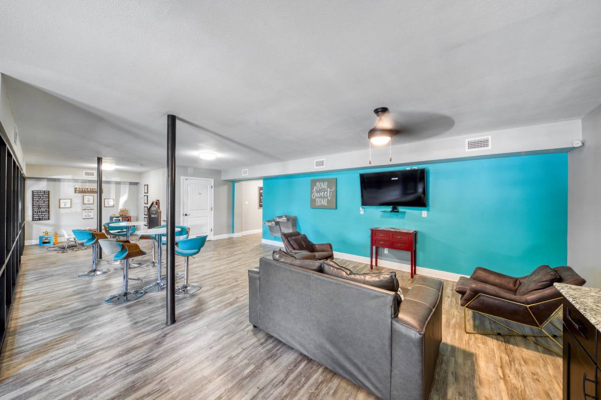 Apartment for rent at 4051 E Olive Rd, Pensacola, FL 32514