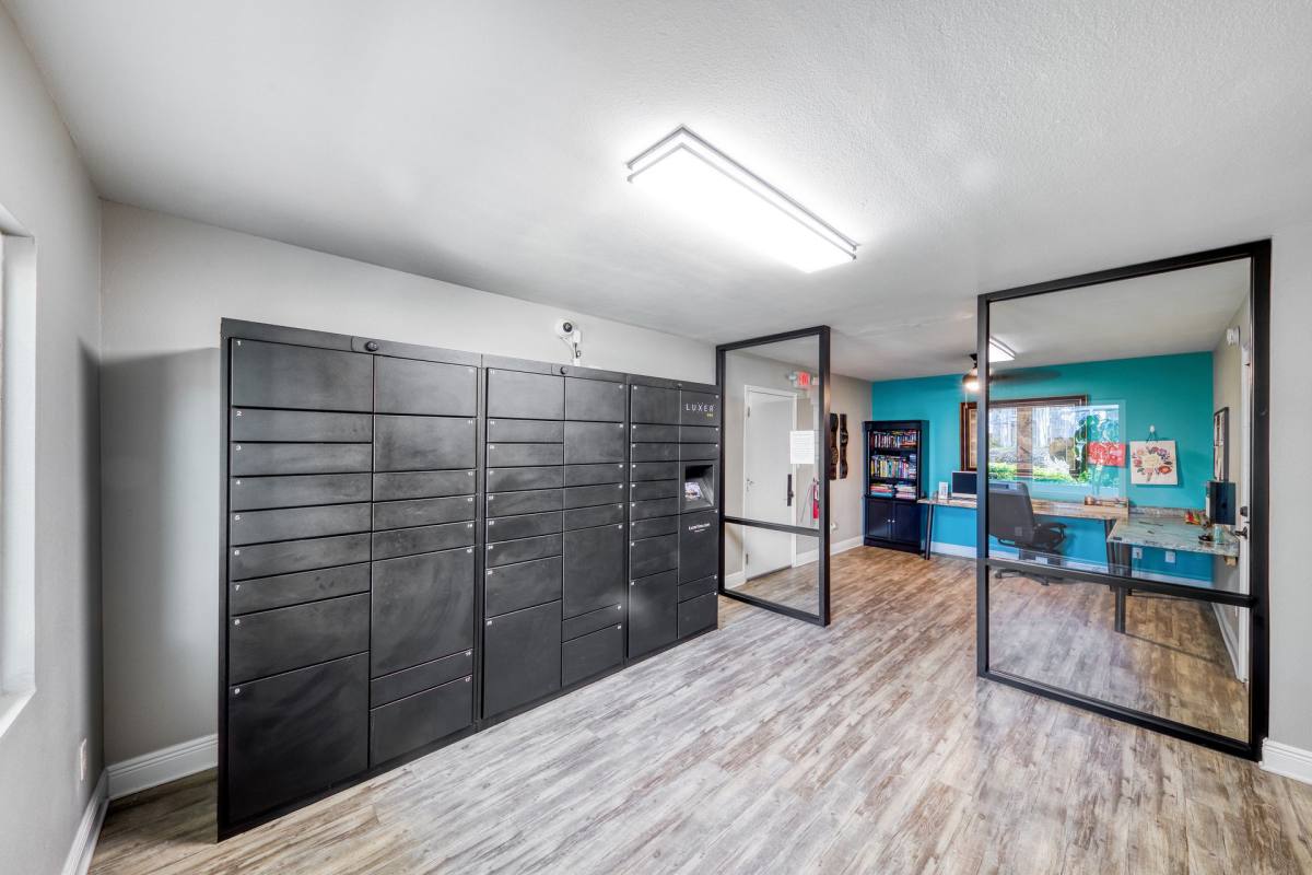 Apartment for rent at 4051 E Olive Rd, Pensacola, FL 32514