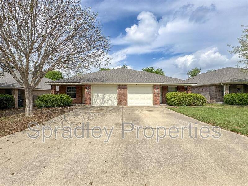 Apartment for rent at 204A Andy Lane, Temple, TX 76502