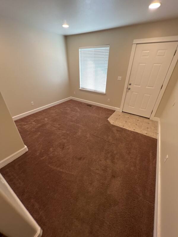 House for rent at 943 S 450 E, Brigham City, UT 84302